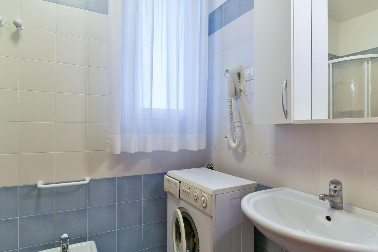 Maestrale Canova Apartments Caorle Ngoại thất bức ảnh